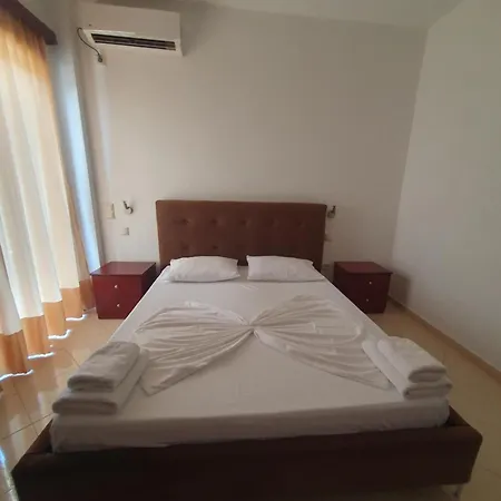 Afrodite 3* Dhermi